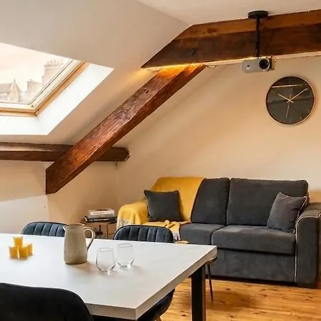 شقة Le Petit Chateau *