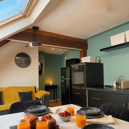 Le Petit Chateau شقة