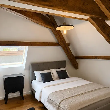 Le Petit Château *
